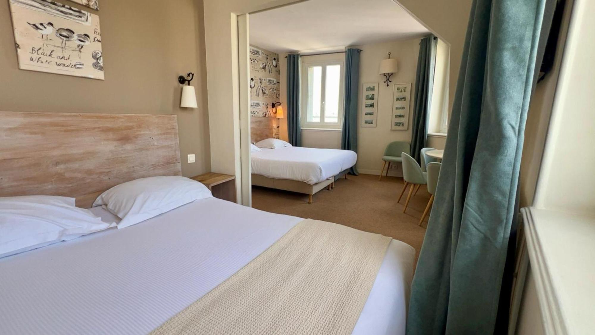 Hotel & Restaurant Le Central Trouville Ruang foto